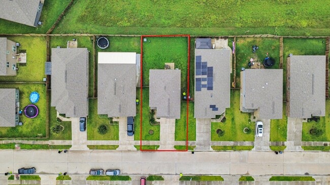 Foto del edificio - 7943 Vacek Meadows Loop