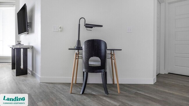 Foto del edificio - 217 S Weber St