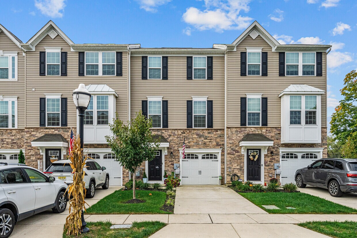 103 Meridian Ln, Sewell, NJ 08080 Townhome Rentals in Sewell NJ