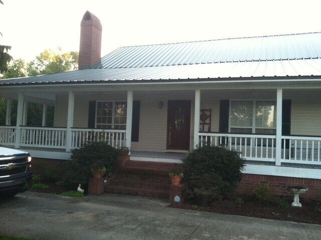 Building Photo - 127 Hoss Smith Rd