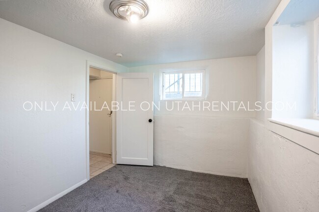 Foto del edificio - 361 W 800 N St