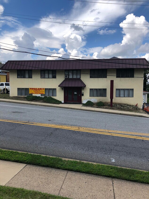 612 Fitzwatertown Rd Unit Apartment A, Willow Grove, PA 19090