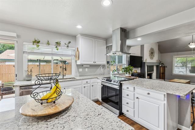 Building Photo - 2509 Trailridge Dr