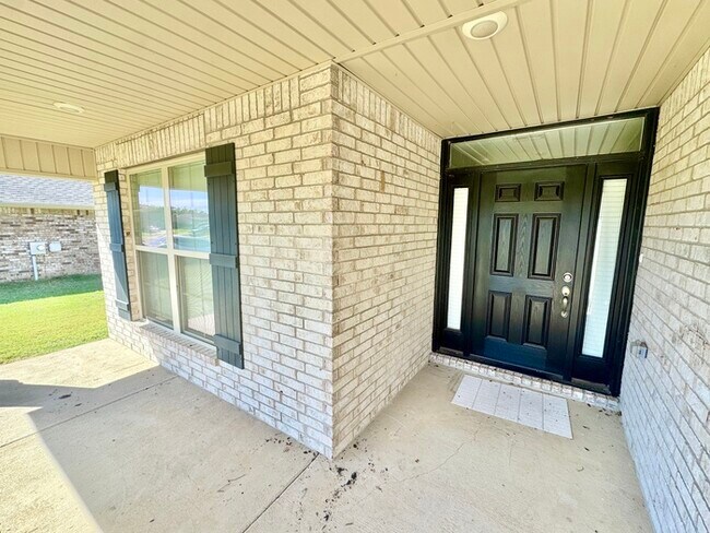 Foto del edificio - 8437 Grayce Dr