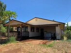 Primary Photo - 80E Hana Hwy