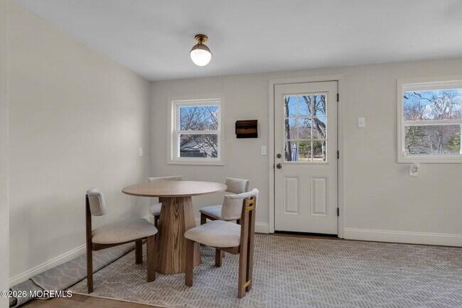 Foto del edificio - 460 Brickyard Rd