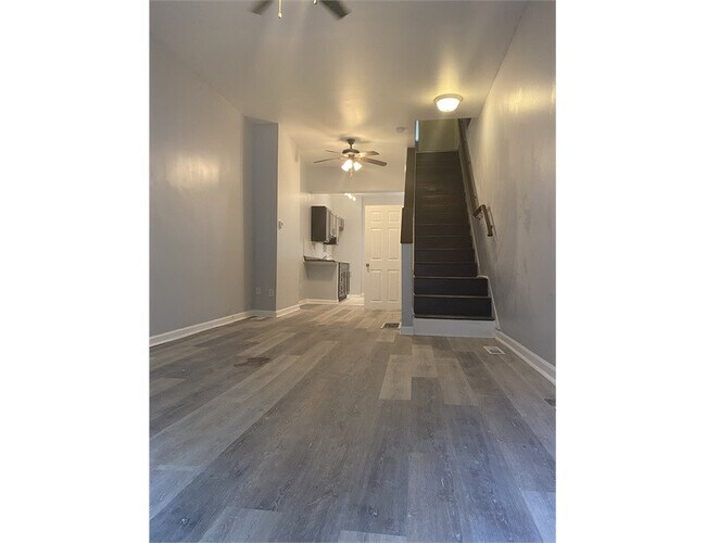 Building Photo - 1633 Frederick Ave