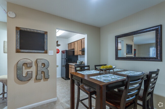 Dining Area - Cinnamon Ridge
