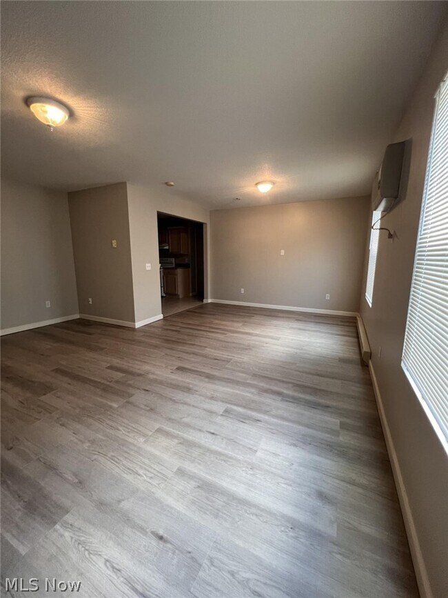 Building Photo - 3635 Indian Run Dr