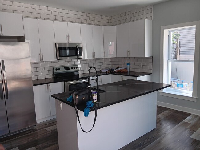 Foto del edificio - 1328 S 6th St