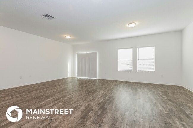 Foto del edificio - 194 Hidden Lk Lp