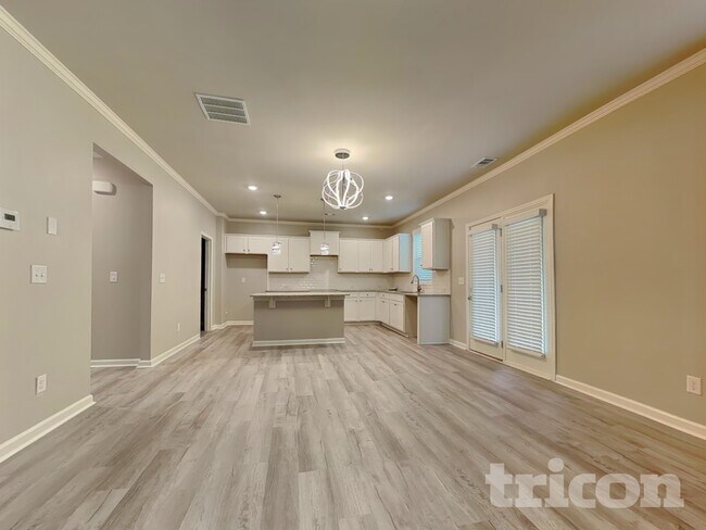 Building Photo - 243 Hummingbird Trail