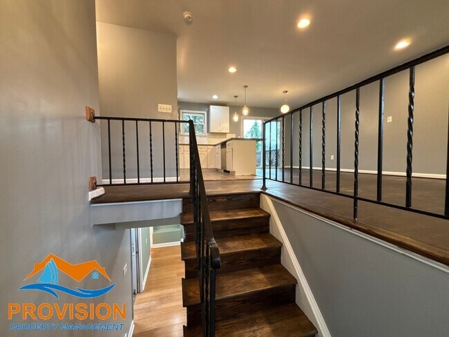 Foto del edificio - 450 Nolcrest Rd