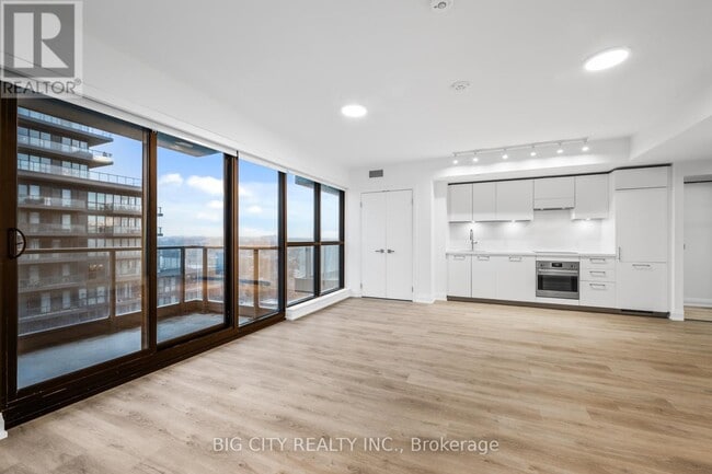 Photo du bâtiment - 36 Brentcliffe Rd