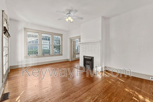 Foto del edificio - 108 4th St