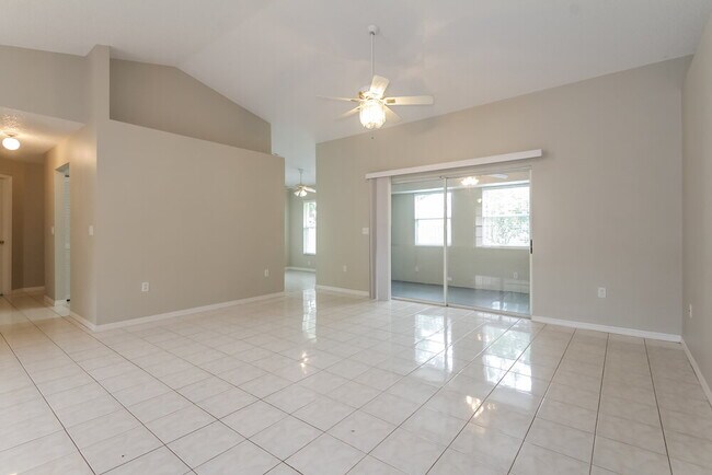 Foto del edificio - 4902 9th Ave E
