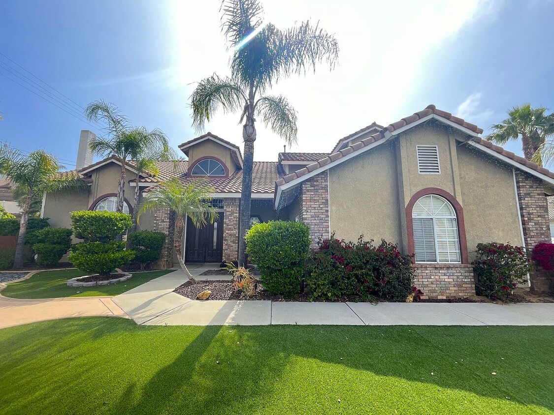 Foto principal - 25076 Pico Vista Way