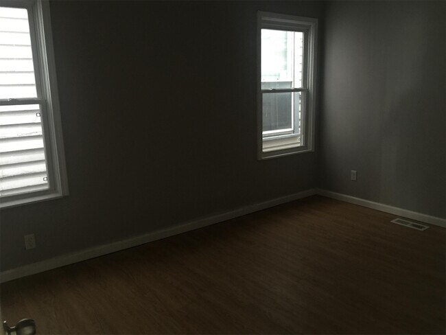 Foto del edificio - 20 W Sunnyside Way