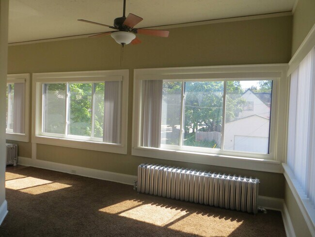 Tons of east facing windows - 3494 N Oakland Ave