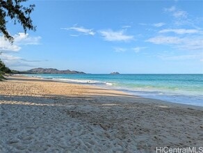 Building Photo - 41-030 Hinalea St