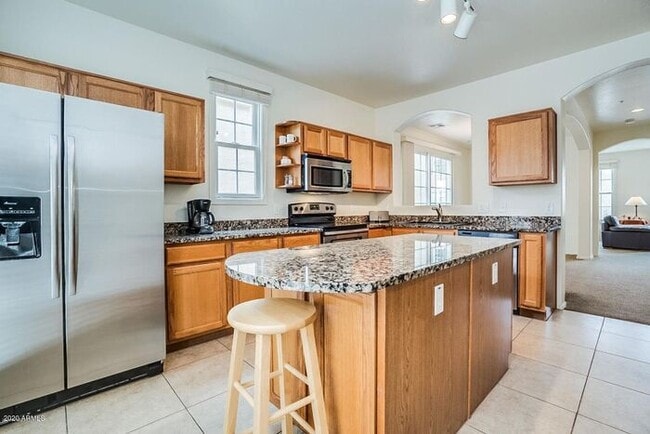 Building Photo - 2794 S ALPINE DR - 3BR 2.5BA Val Vista/Wil...
