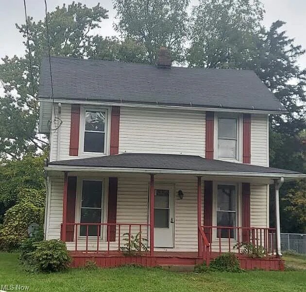 Primary Photo - 239 Howe St