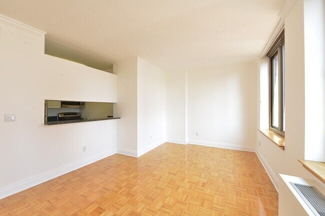 Foto del edificio - 435 79th E St