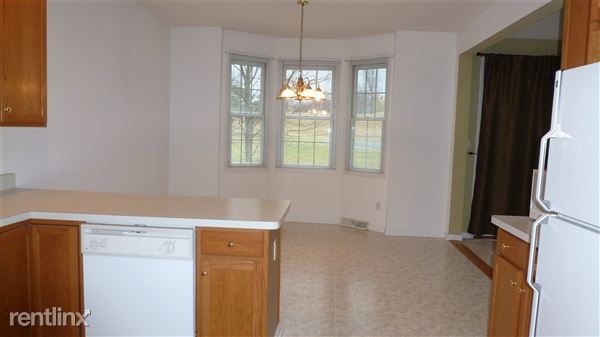 Building Photo - 14 Sawgrass Ct