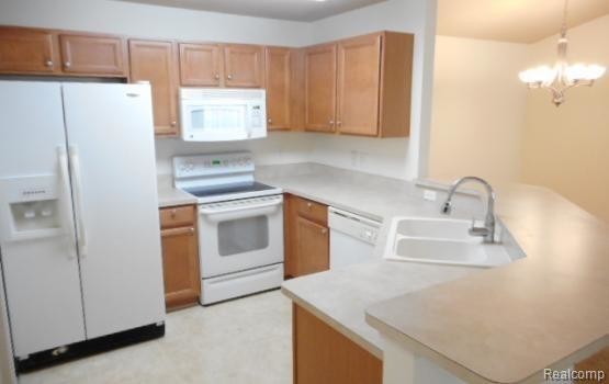 Building Photo - 13249 Canopy Dr