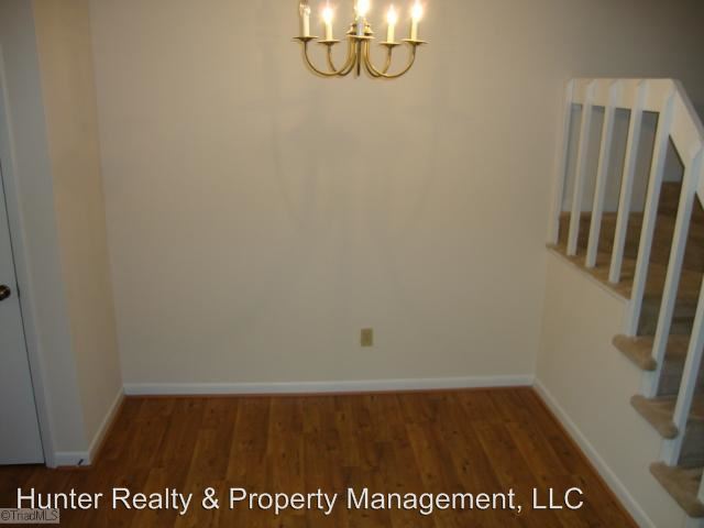 Foto del edificio - 3590 Heathrow Dr