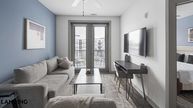 Building Photo - 2165 Nolensville Pk