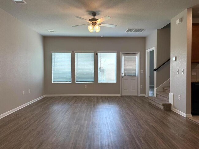 Foto del edificio - 228 Bent Creek Dr