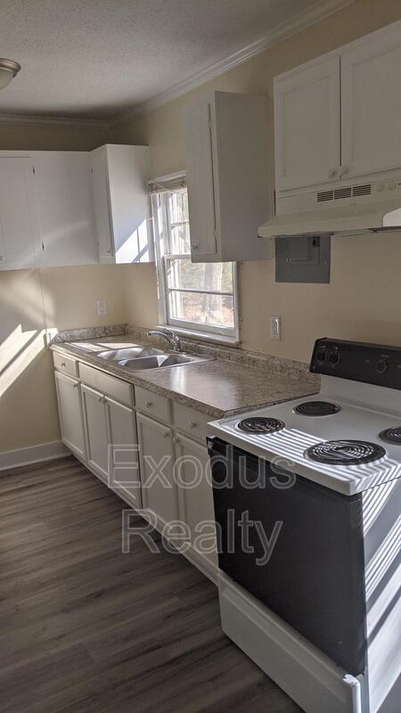 Foto del edificio - 222 Tempting Church Rd