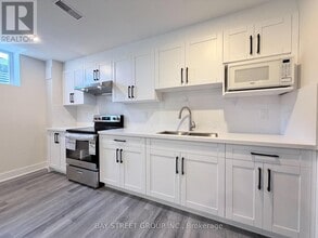 Building Photo - 1 Kenneth Ross Bnd