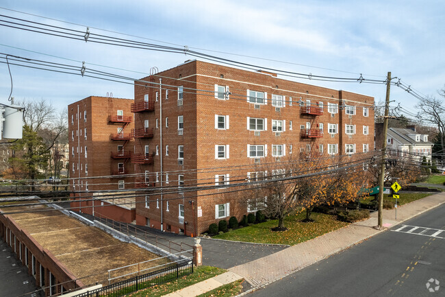 Building Photo - Cranford Towers Condominiums