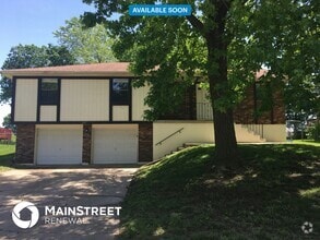 Building Photo - 1417 N Millburn Ave
