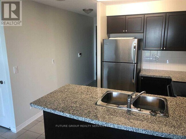 Photo du bâtiment - 3 Michael Power Pl