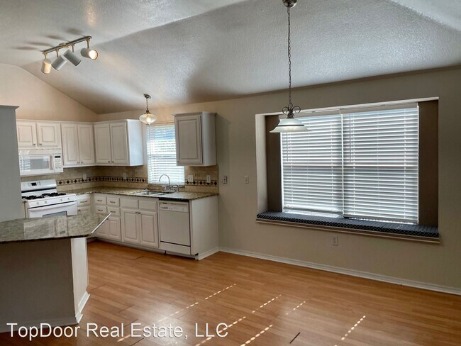 Foto del edificio - 4 br, 2 bath House - 1709 S.E. 15th Street