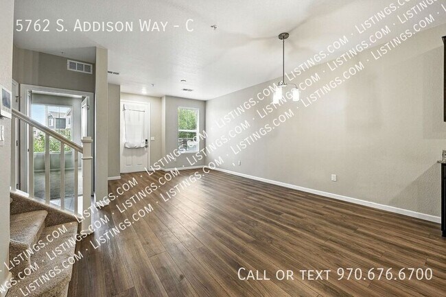 Building Photo - 5762 S Addison Way