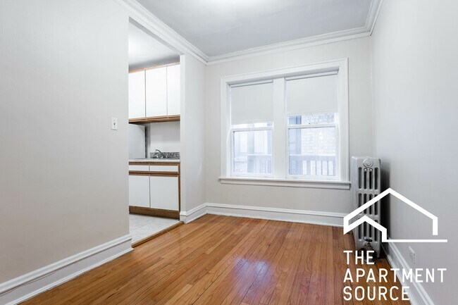 Foto del edificio - 1608 W Sunnyside Ave
