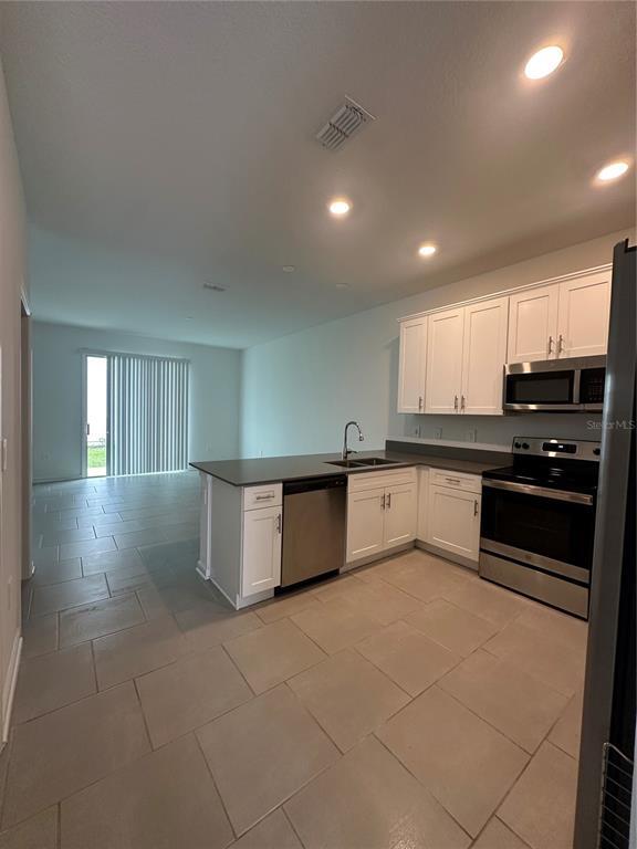 Foto del edificio - 7521 Stone Crk Trl