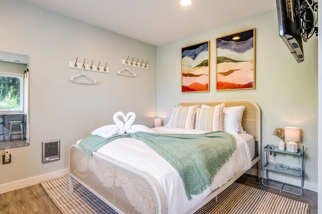 Foto del edificio - 8725 29th Ave NW