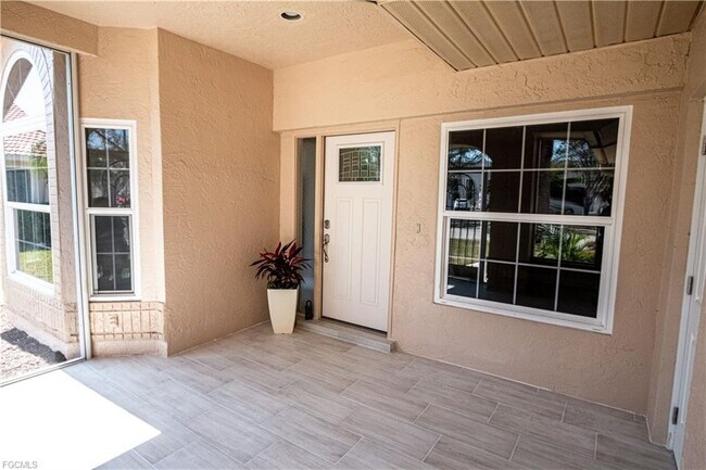 Foto del edificio - 16404 Kelly Woods Dr