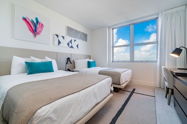 Foto del edificio - 1801 S Ocean Dr