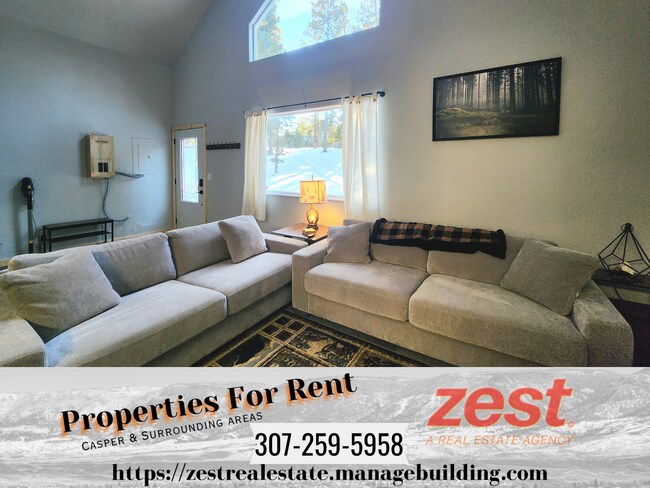 Foto del edificio - 3350 Misty Mountain Rd