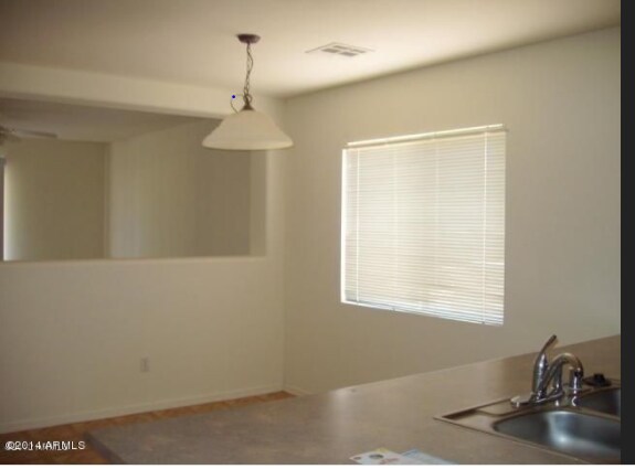 Building Photo - 1595 S 227th Ave