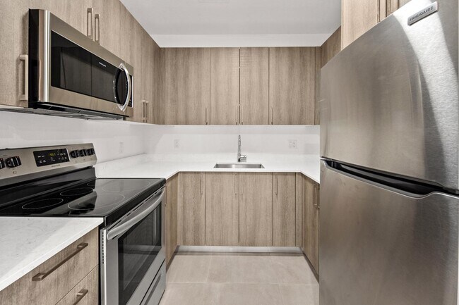 Foto del edificio - 1295 W 69th St