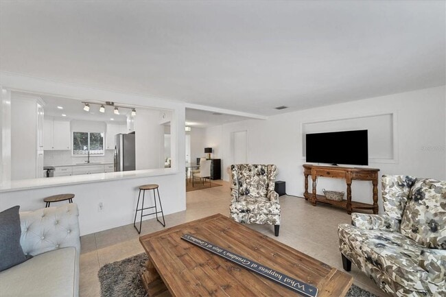 Building Photo - 2738 Tangelo Dr