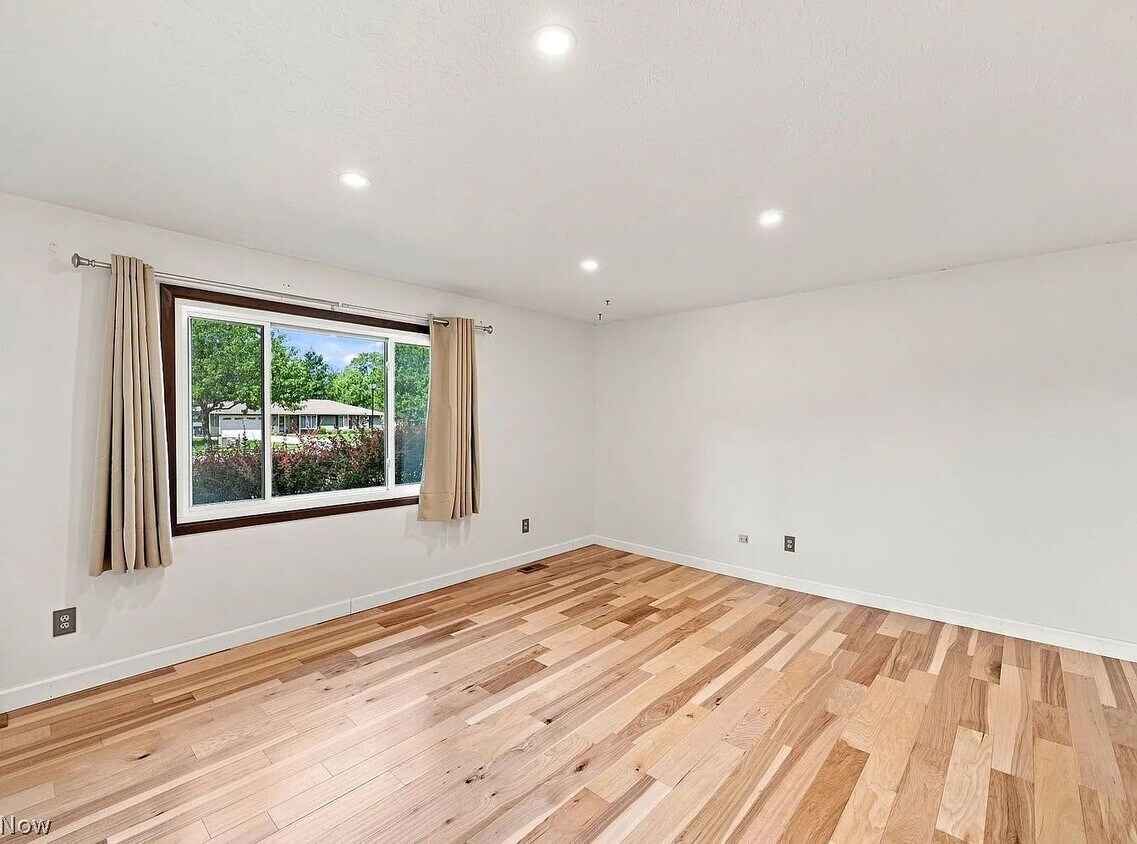 Foto del edificio - 6617 Arbordale Ave