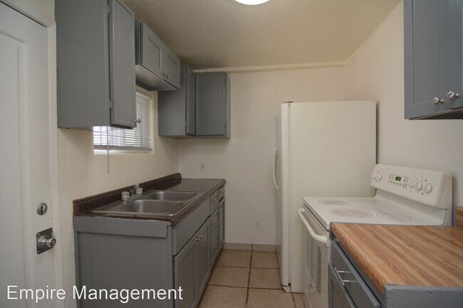 Building Photo - 1 br, 1 bath House - 38 W. Rillito St.